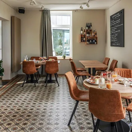 ベッド・アンド・ブレックファスト Le Manoir De La Valette 3*